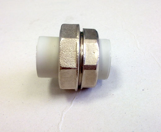 пп преход с холендрова гайка Ф20мм х1/2″