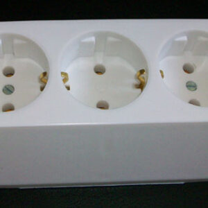 разклонител 3-ен без кабел БЯЛ "М" МЕЛ  21009