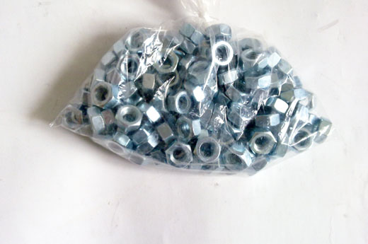 гайка М 4 (100) шестостен