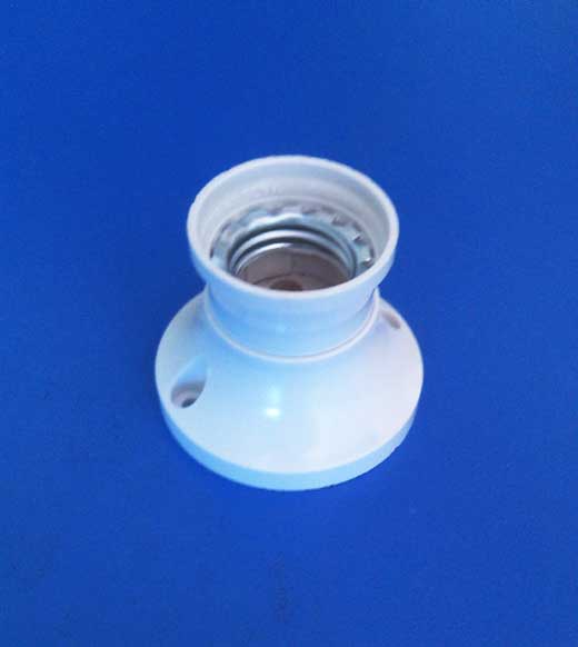 фасунга Н.К.Е27 Стенна права Бяла