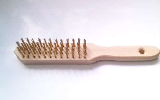 телена четка 4-реда с дървена дръжка ЛУКС АРС