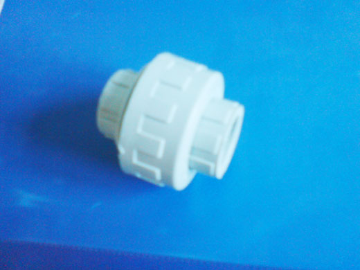 пп хол. Ф20 х Ф20мм с полипроп. гайка